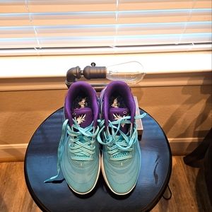 PUMA Lamelo Ball MB2 Mid Blue Purple Hornets 37977901 Men’s Size 8 Basketball